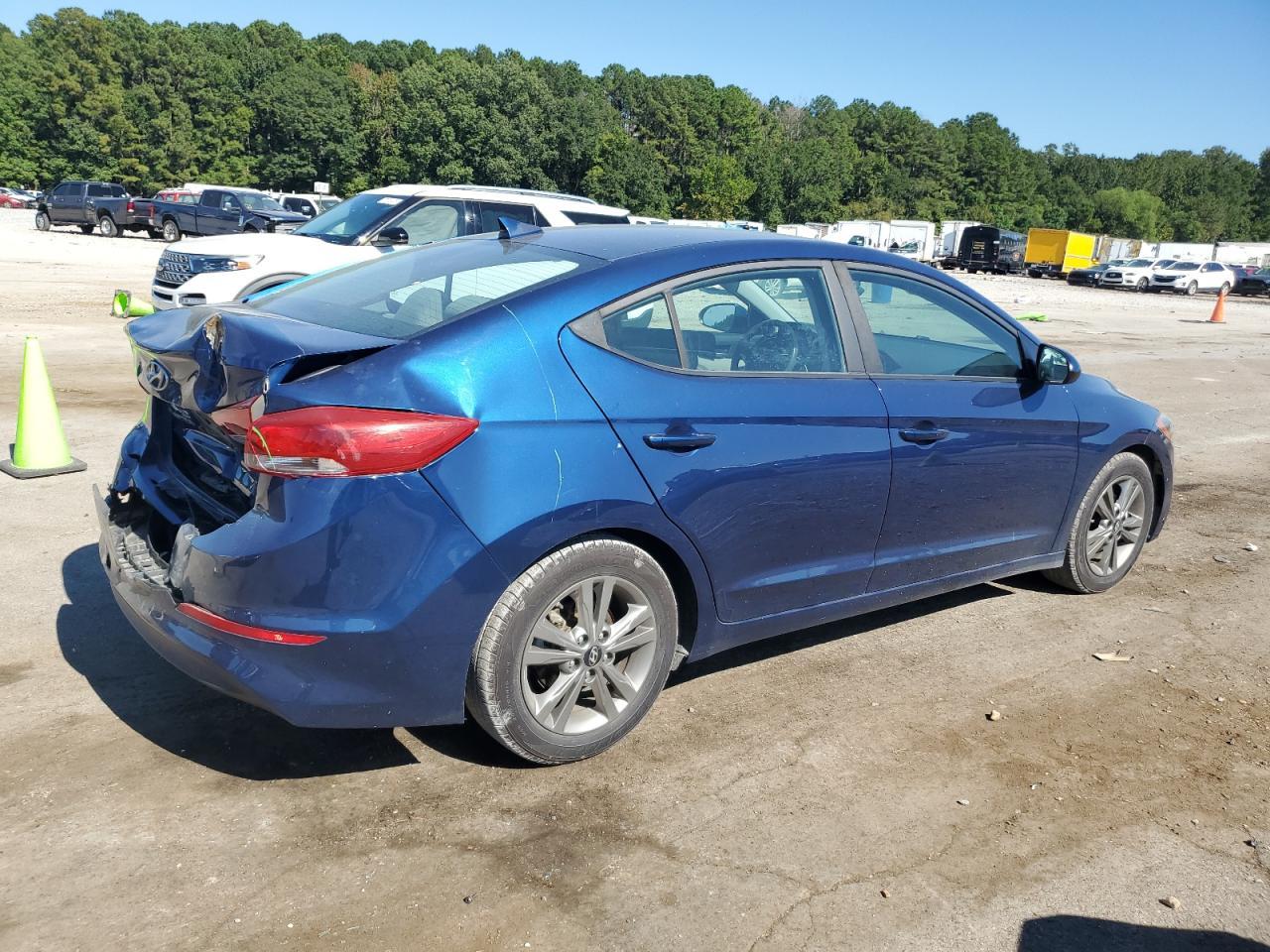 2018 Hyundai Elantra Sel - Image 3