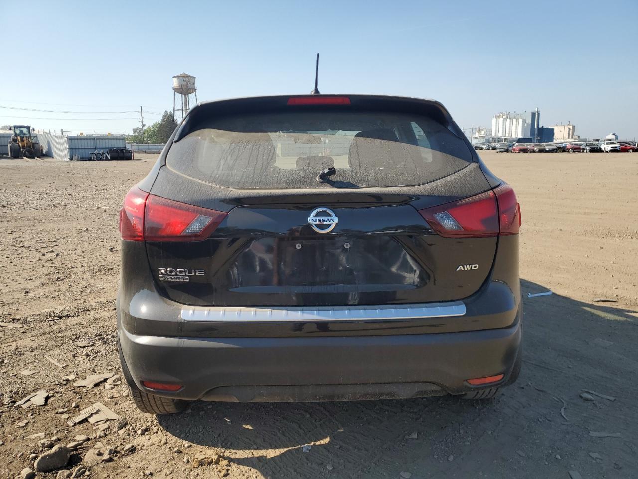 2018 Nissan Rogue Sport S - Image 6