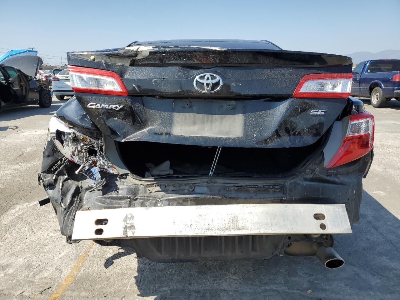 2014 Toyota Camry L - Image 6