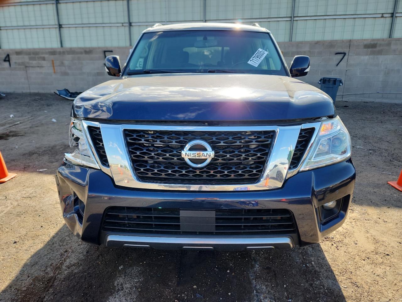 2020 Nissan Armada Sv - Image 5