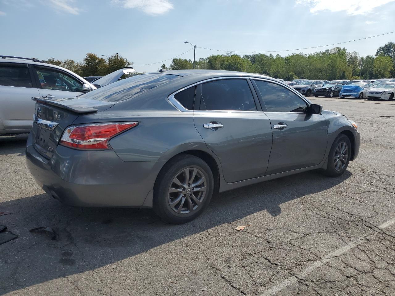 2015 Nissan Altima 2.5 - Image 3
