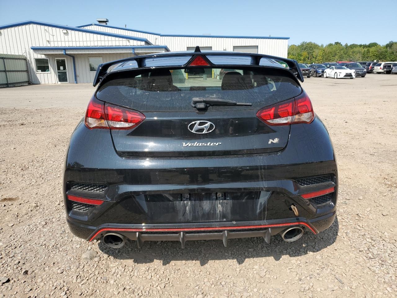 2020 Hyundai Veloster N - Фото 6