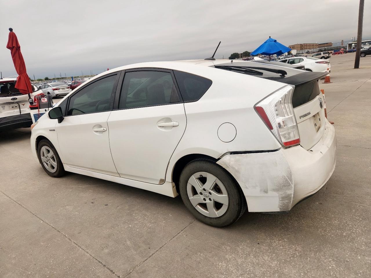 2011 Toyota Prius Two - Image 2