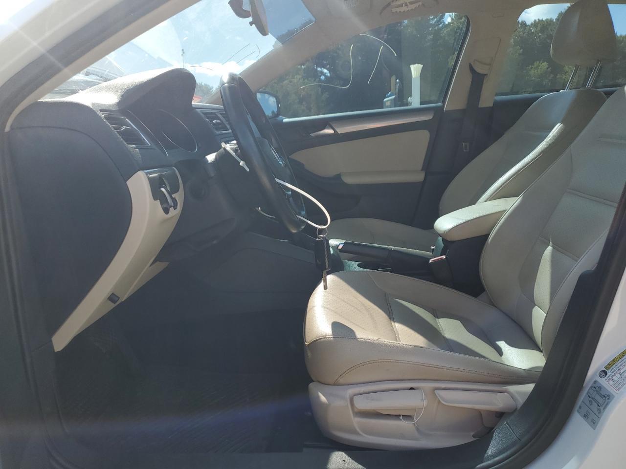 2018 Volkswagen Jetta Se - Image 7