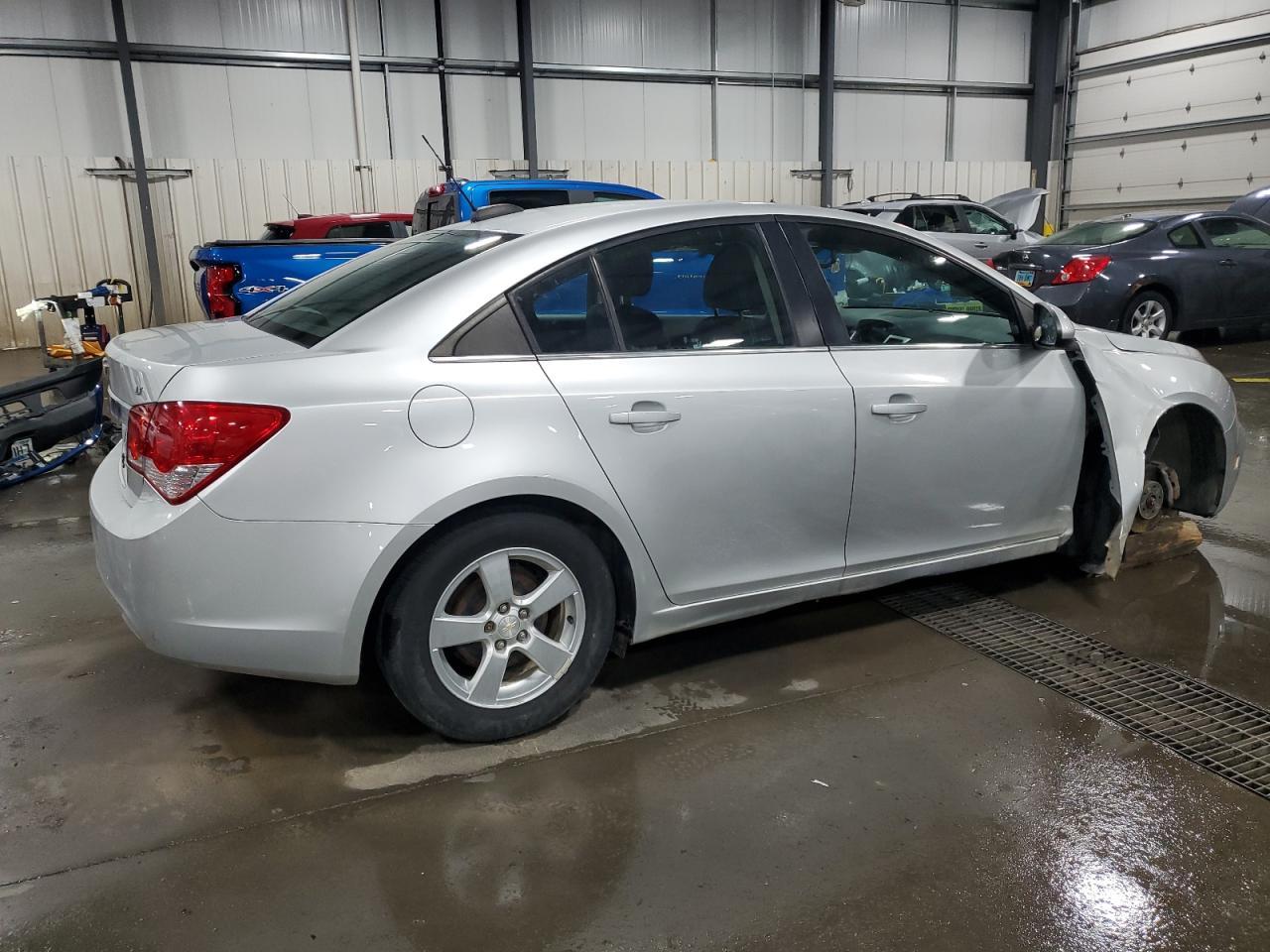 2016 Chevrolet Cruze Limited Lt - Image 3