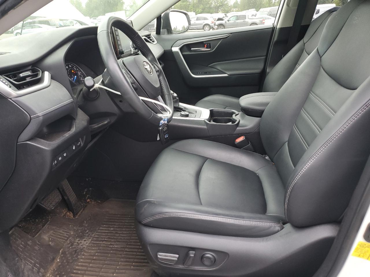 2021 Toyota Rav4 Xle Premium - Image 7