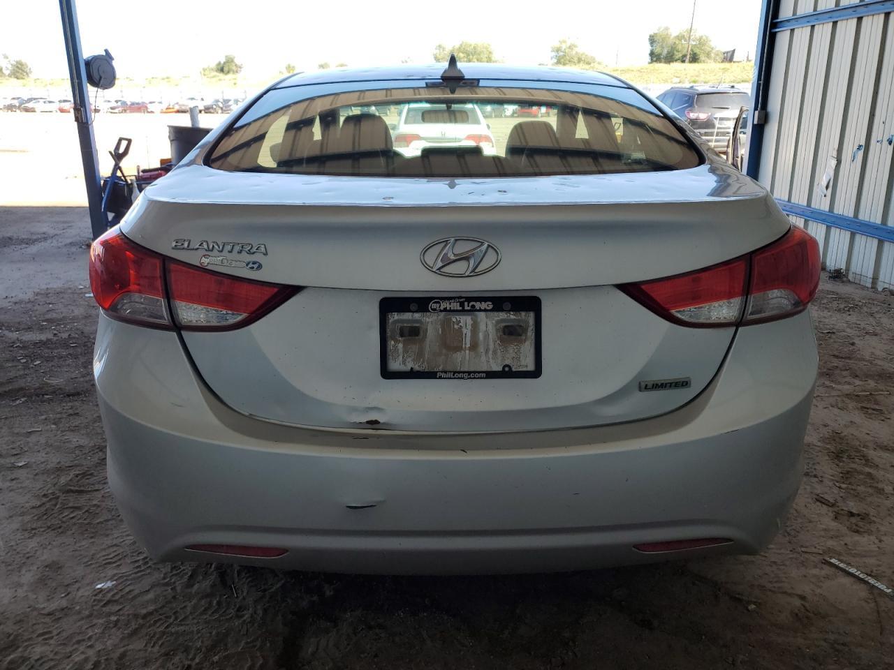 2012 Hyundai Elantra Gls - Image 6