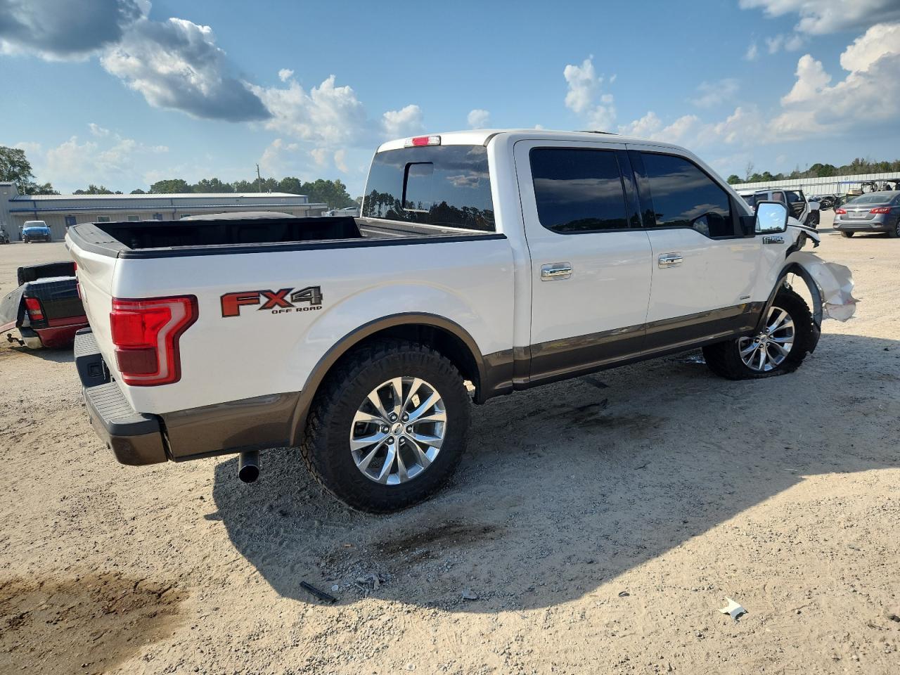 2016 Ford F150 Supercrew - Фото 3