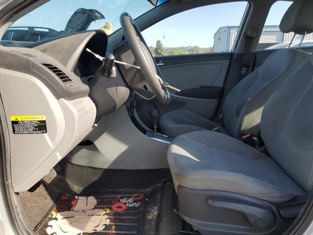 2013 Hyundai Accent Gls - Фото 7