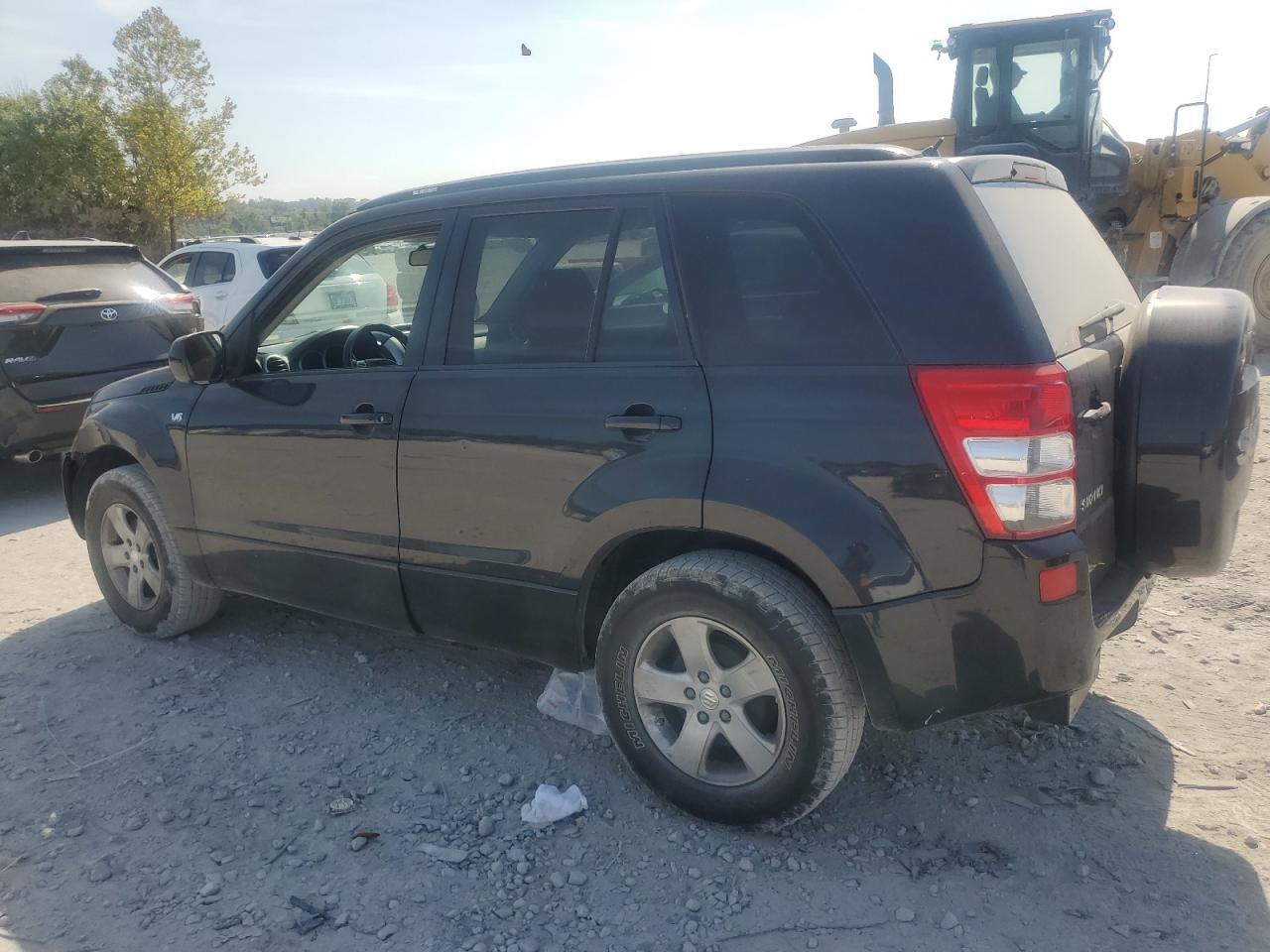 2007 Suzuki Grand Vitara Xsport - Image 2