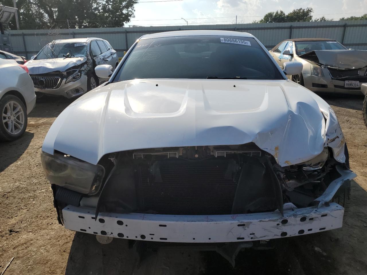 2014 Dodge Charger R - Image 5