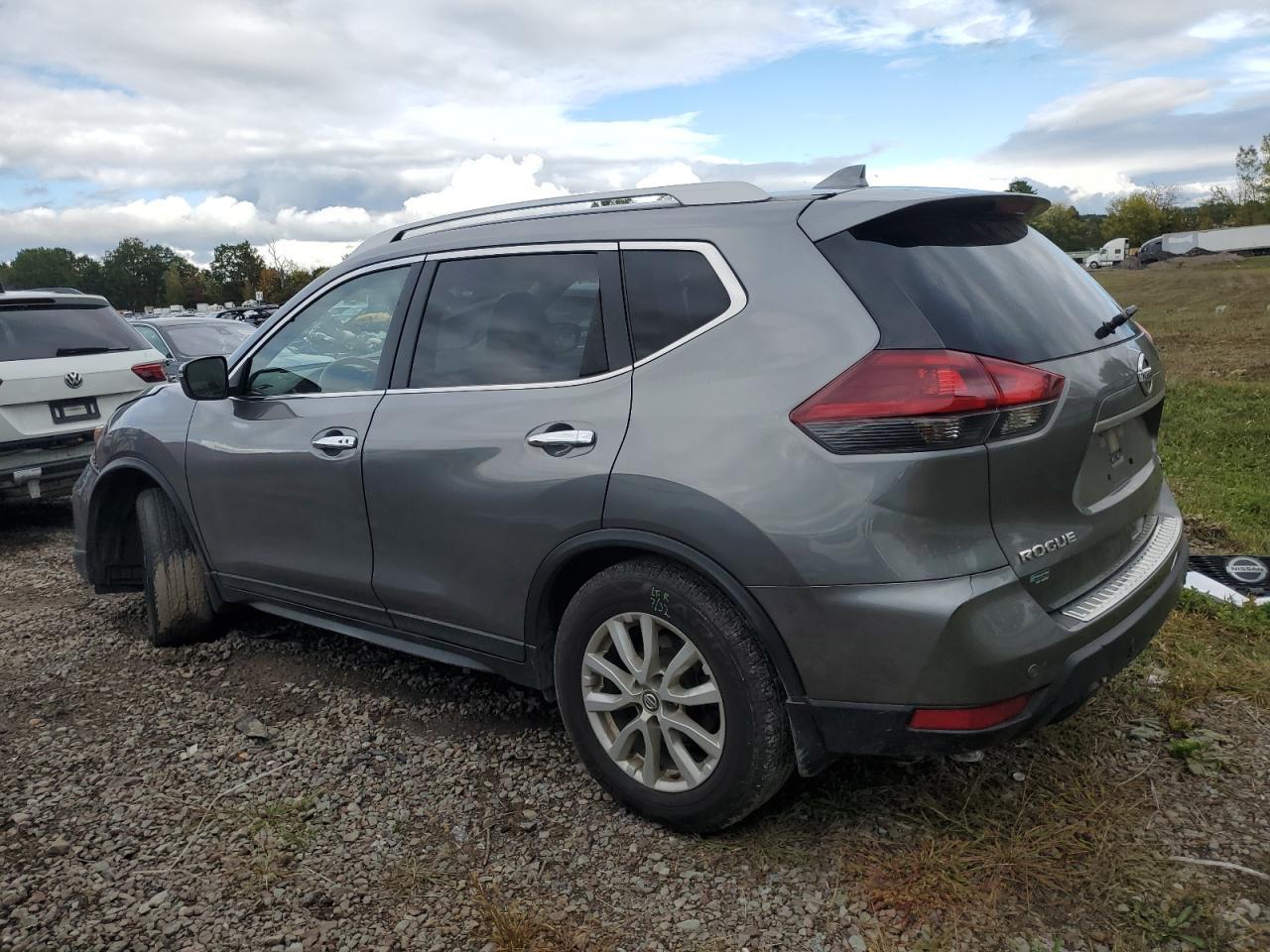 2019 Nissan Rogue S - Фото 2