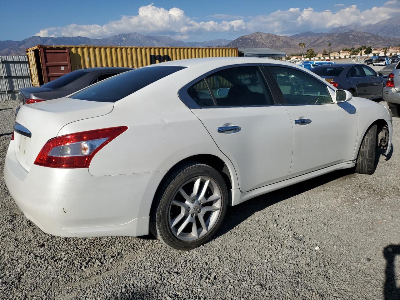 2009 Nissan Maxima S - Фото 3