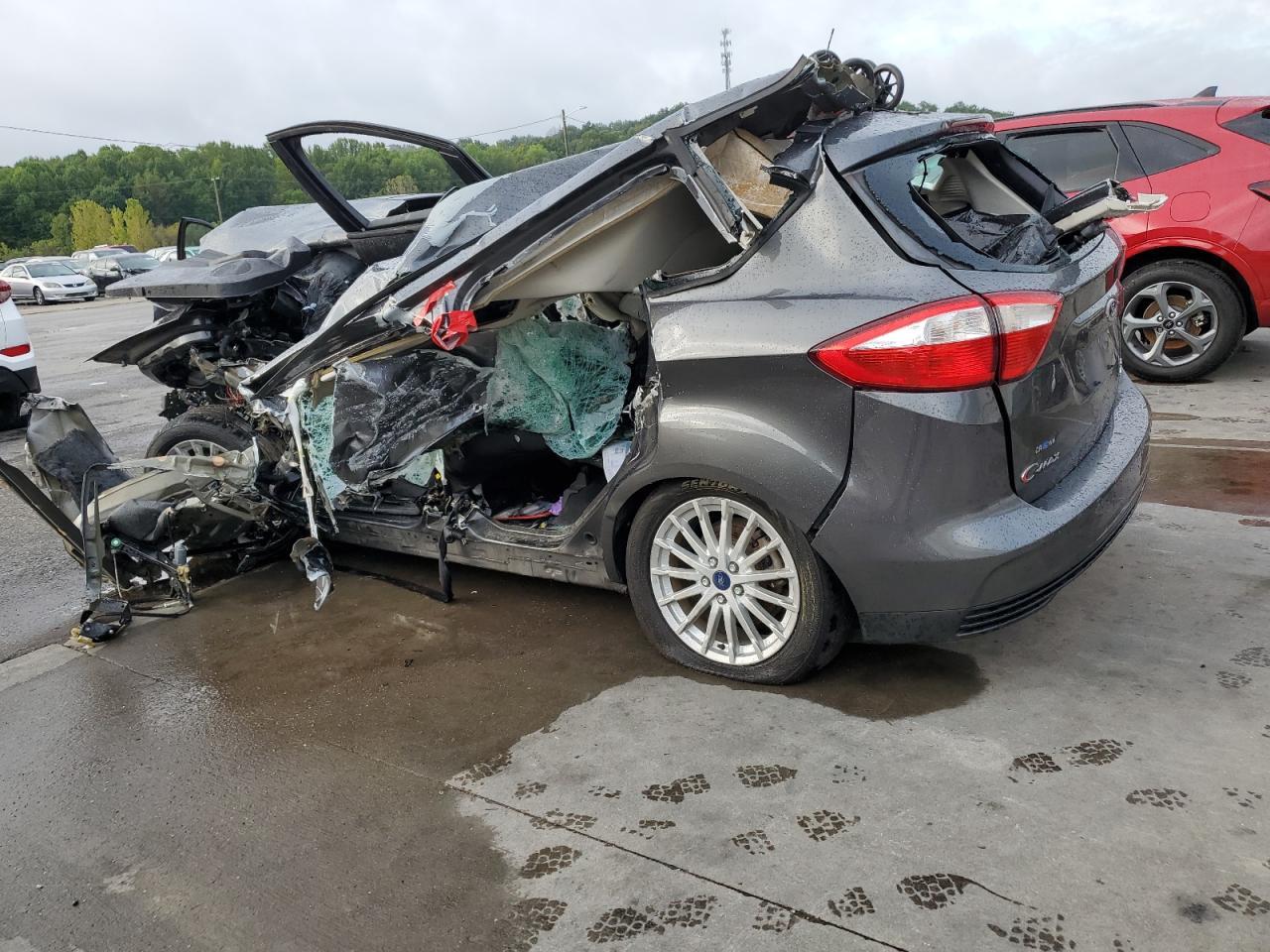 2016 Ford C-Max Se - Фото 2