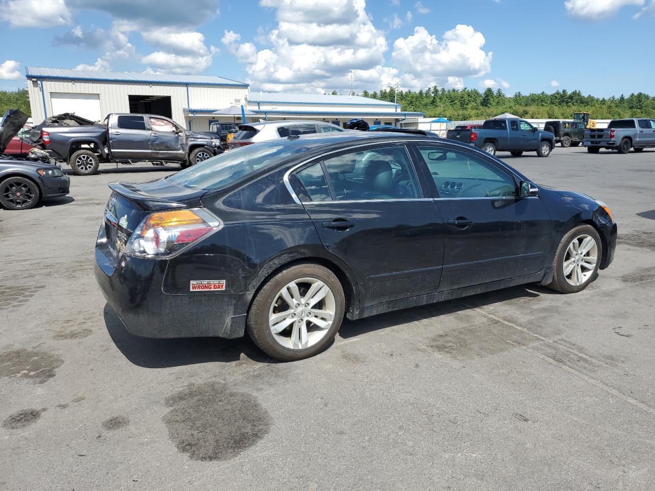 2012 Nissan Altima Sr - Фото 3