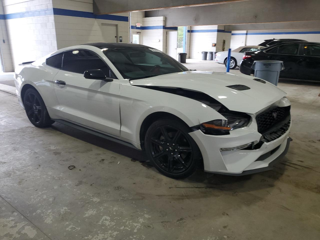 2019 Ford Mustang - Image 4