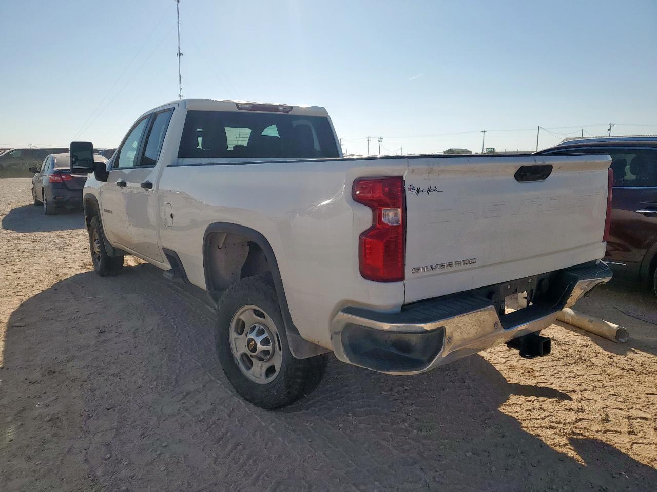 2023 Chevrolet Silverado K2500 Heavy Duty - Фото 2