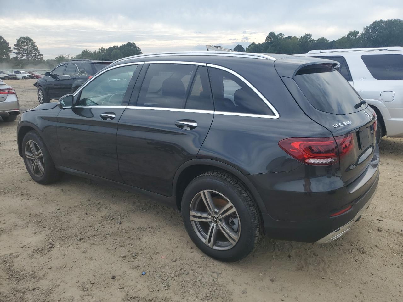 2021 Mercedes Benz Glc 300 4Matic - Фото 2