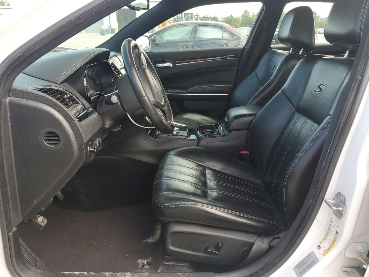 2017 Chrysler 300 S - Image 7