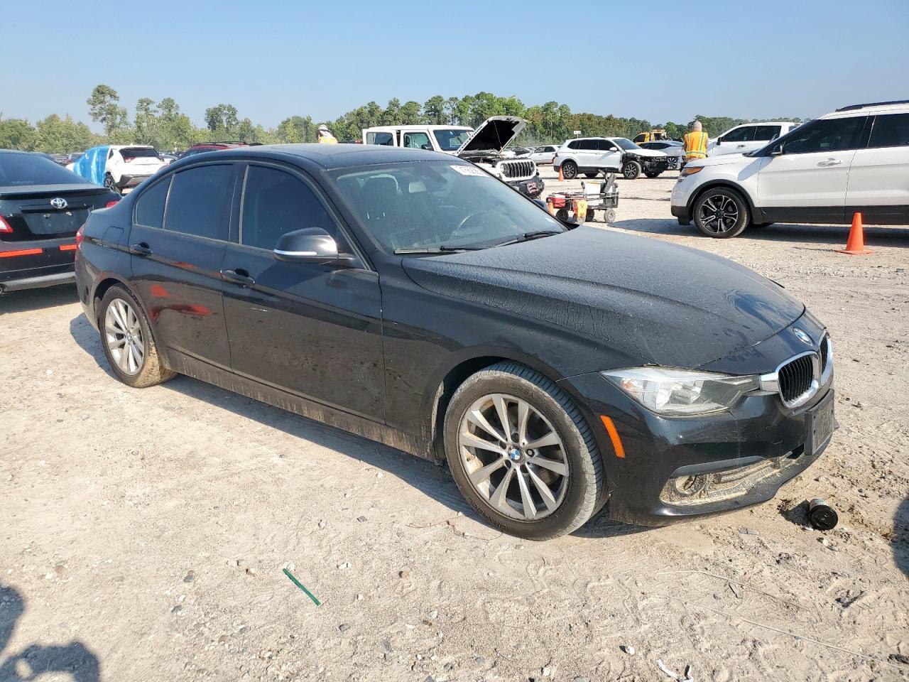 2017 BMW 320 I - Фото 4