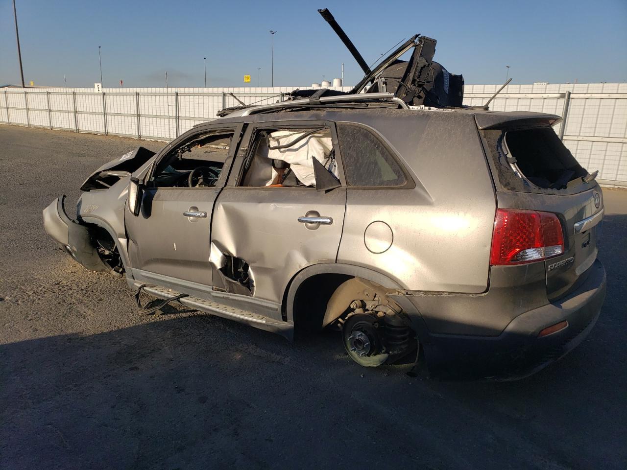 2012 Kia Sorento Ex - Image 2