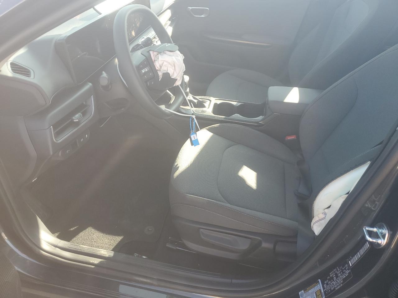 2025 Kia K4 Lx - Фото 7