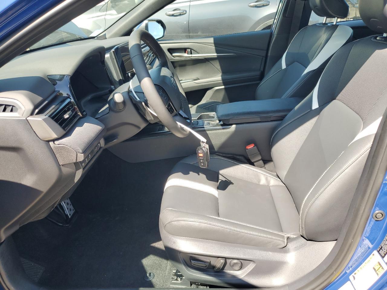 2025 Toyota Camry Xse - Image 7