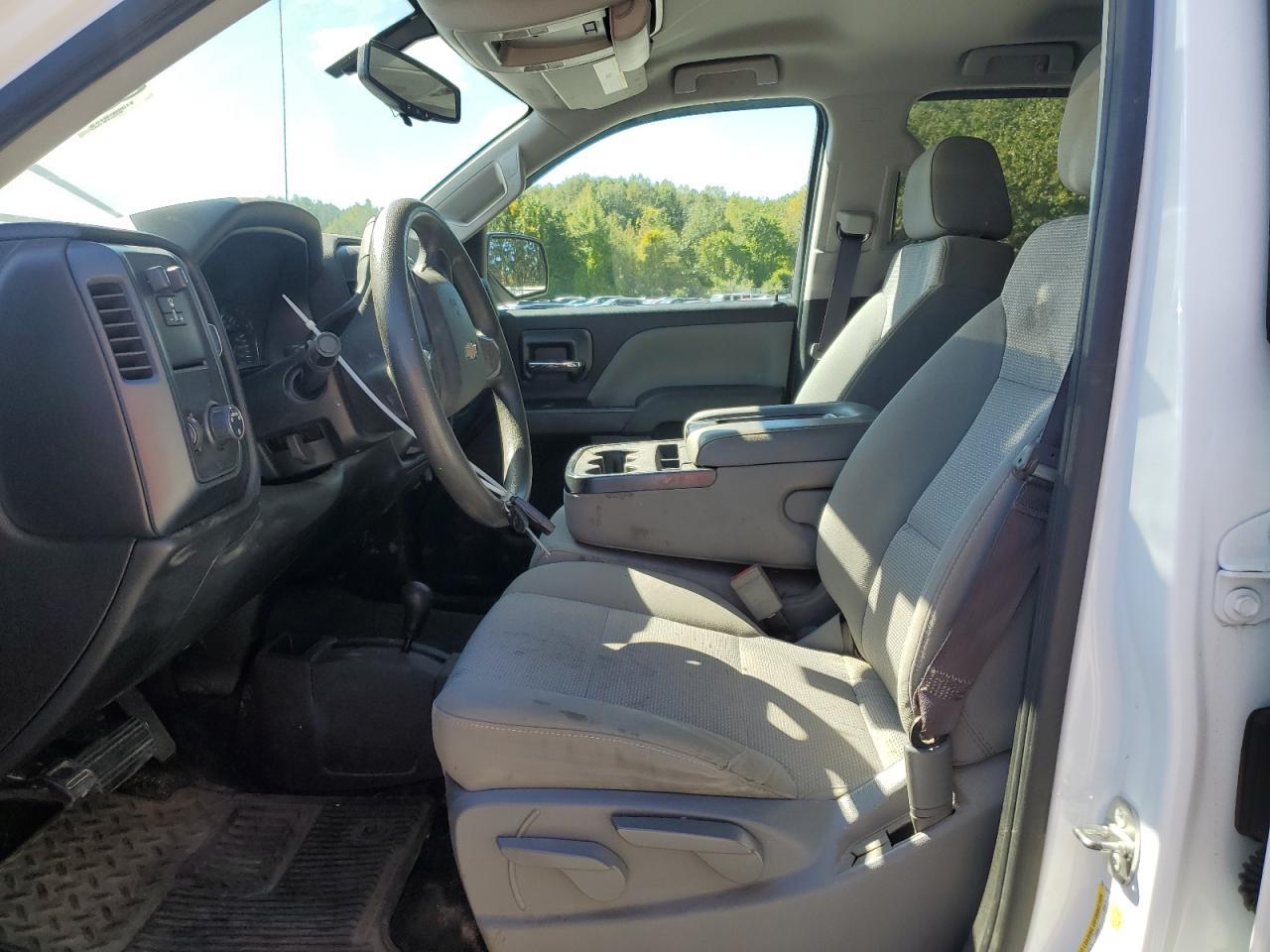 2017 Chevrolet Silverado - Image 7