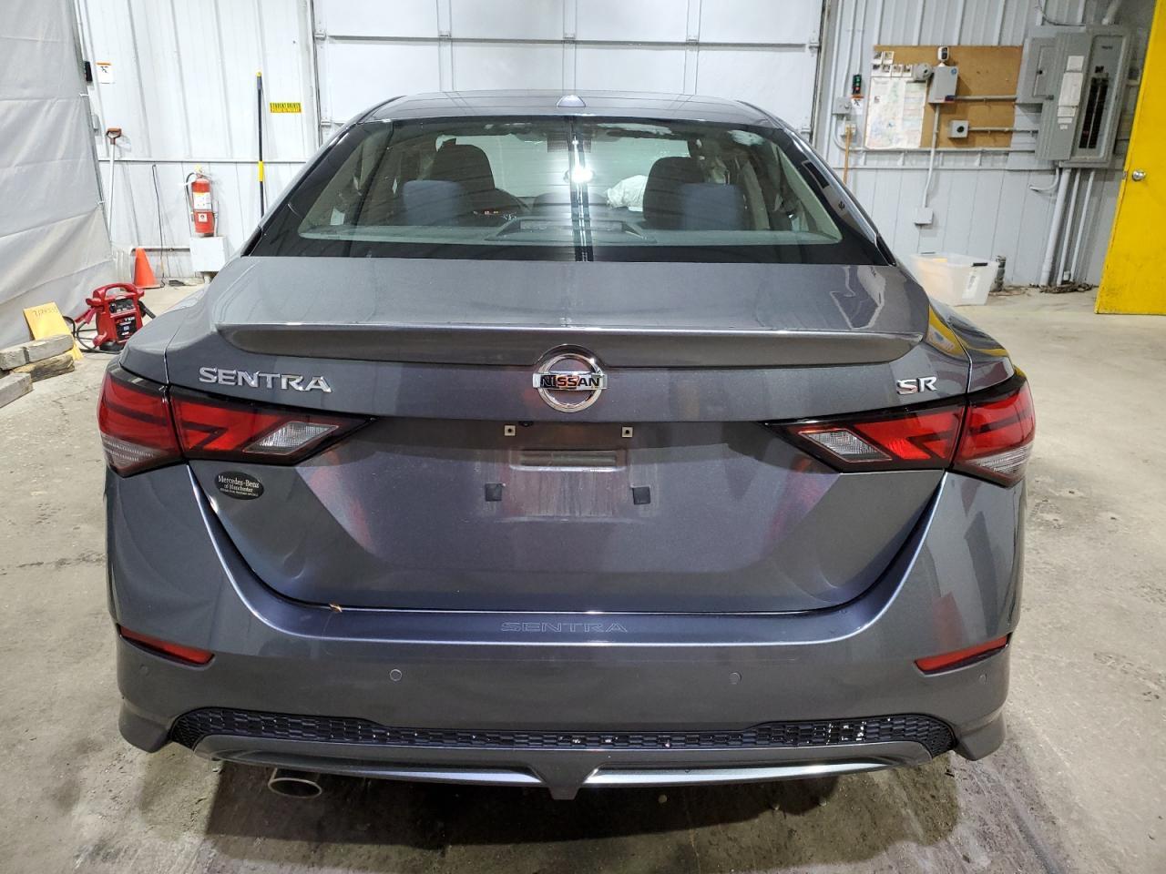 2020 Nissan Sentra Sr - Image 6