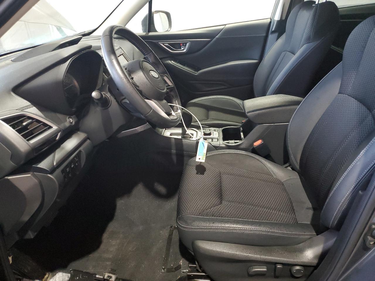 2022 Subaru Forester Premium - Фото 7