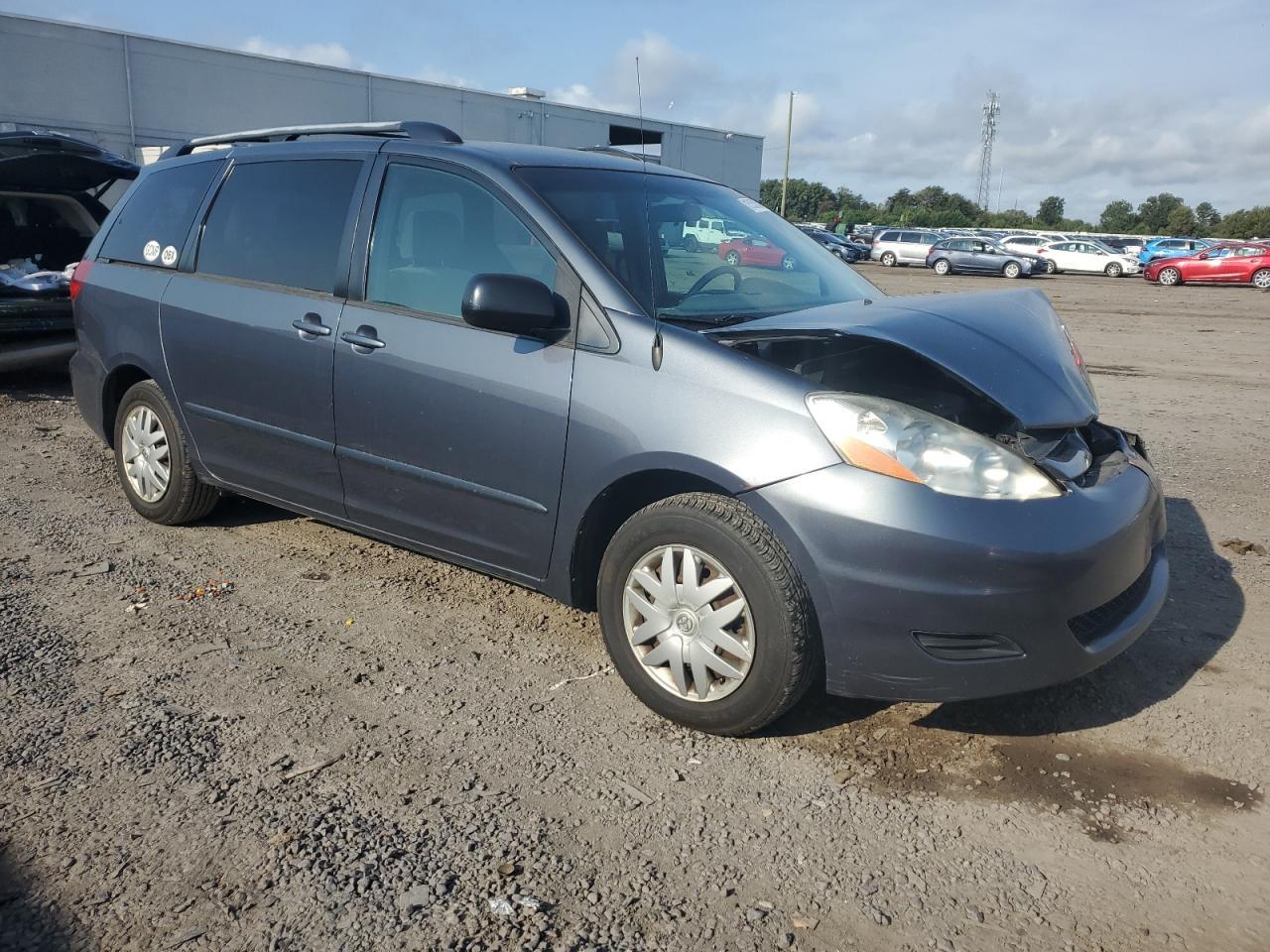 2008 Toyota Sienna Ce - Image 4
