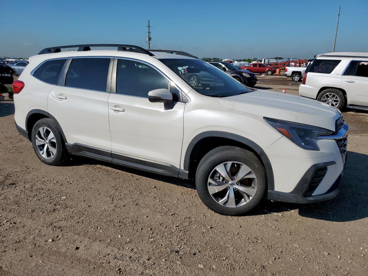 2023 Subaru Ascent Premium - Image 4