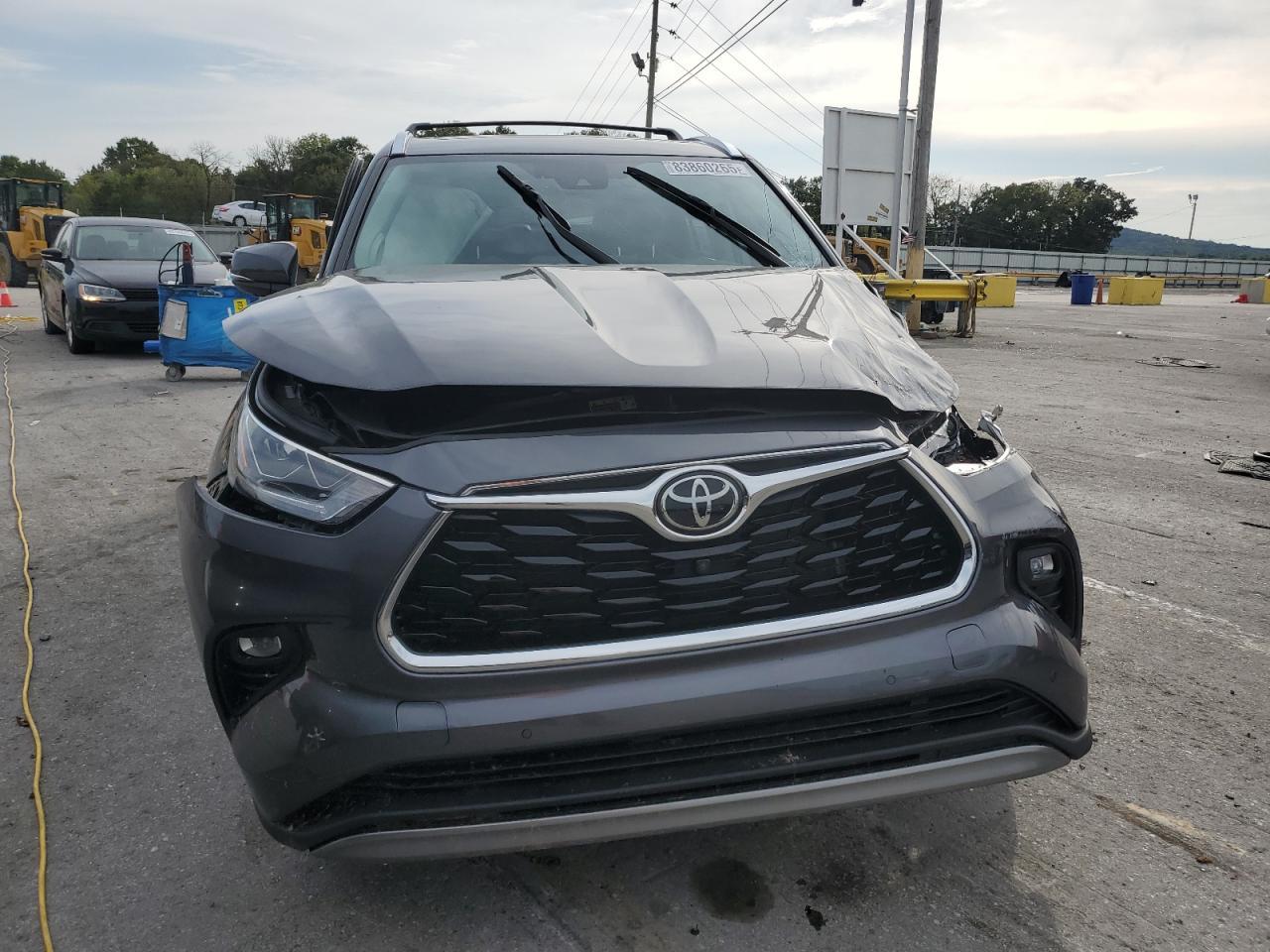 2022 Toyota Highlander Platinum - Фото 5