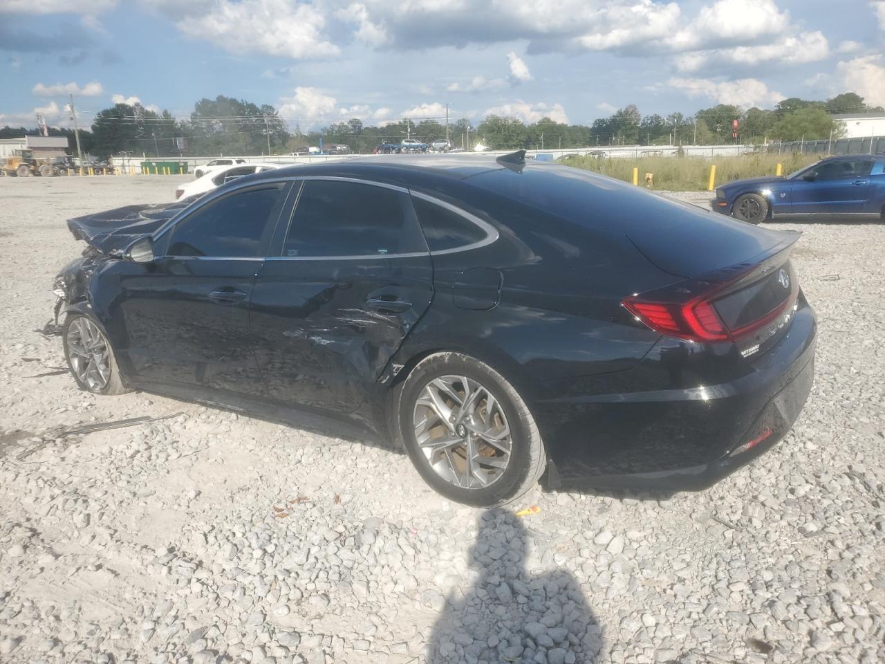 2021 Hyundai Sonata Sel - Image 2