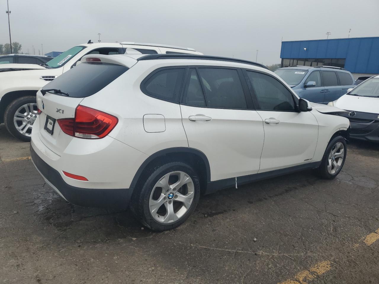 2015 BMW X1 Sdrive28I - Фото 3