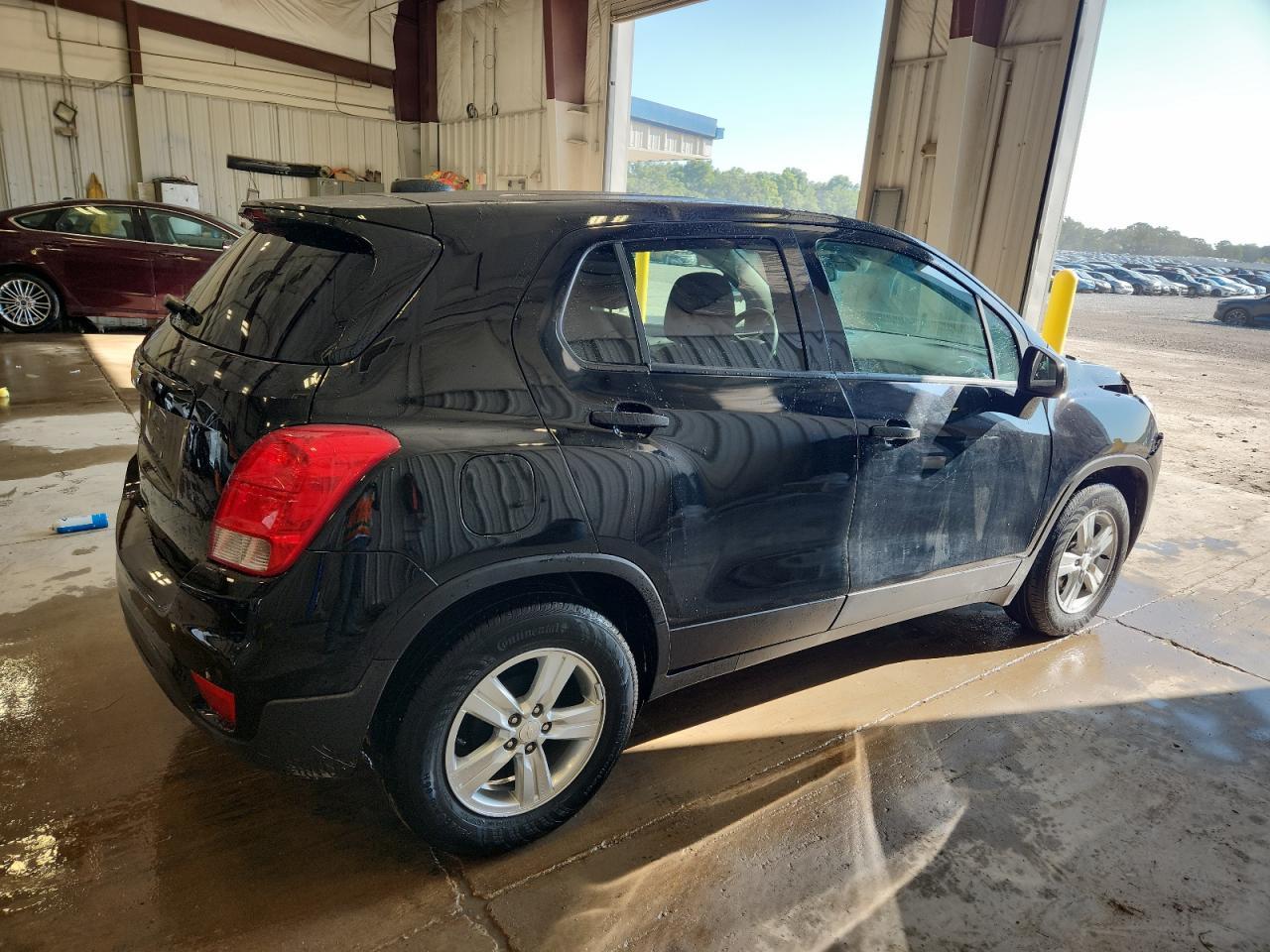 2019 Chevrolet Trax Ls - Фото 3