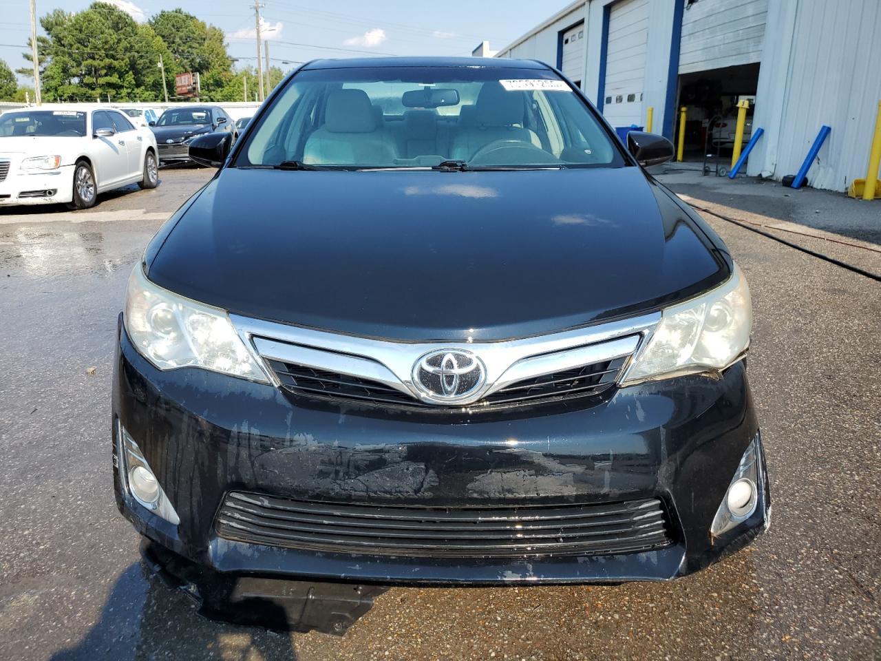 2014 Toyota Camry L - Фото 5