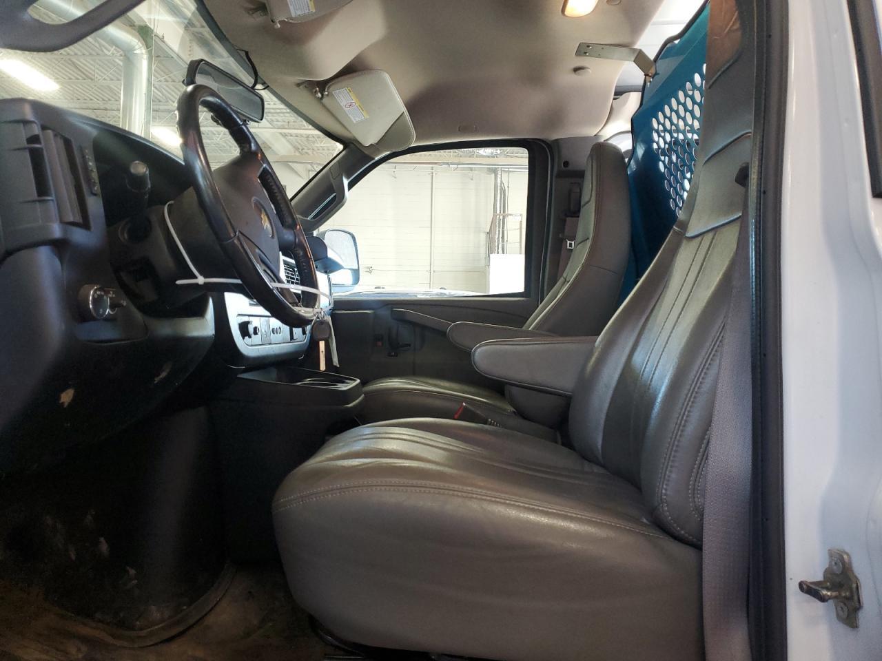 2022 Chevrolet Express G3500 - Фото 7