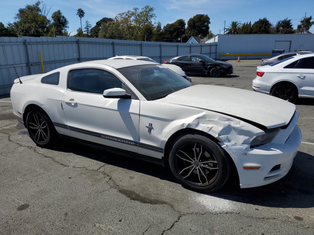 2013 Ford Mustang - Фото 4