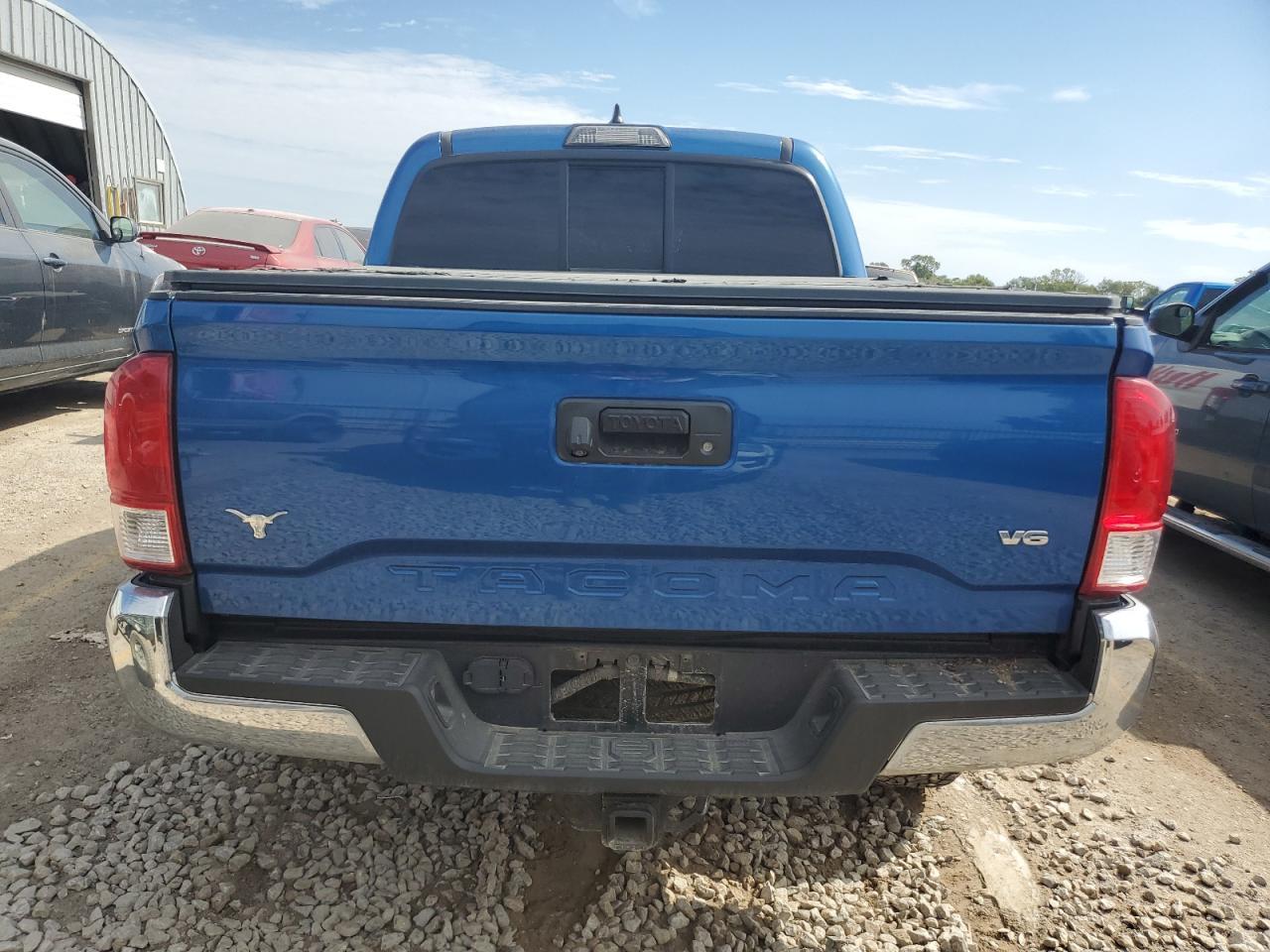 2016 Toyota Tacoma Double Cab - Фото 6