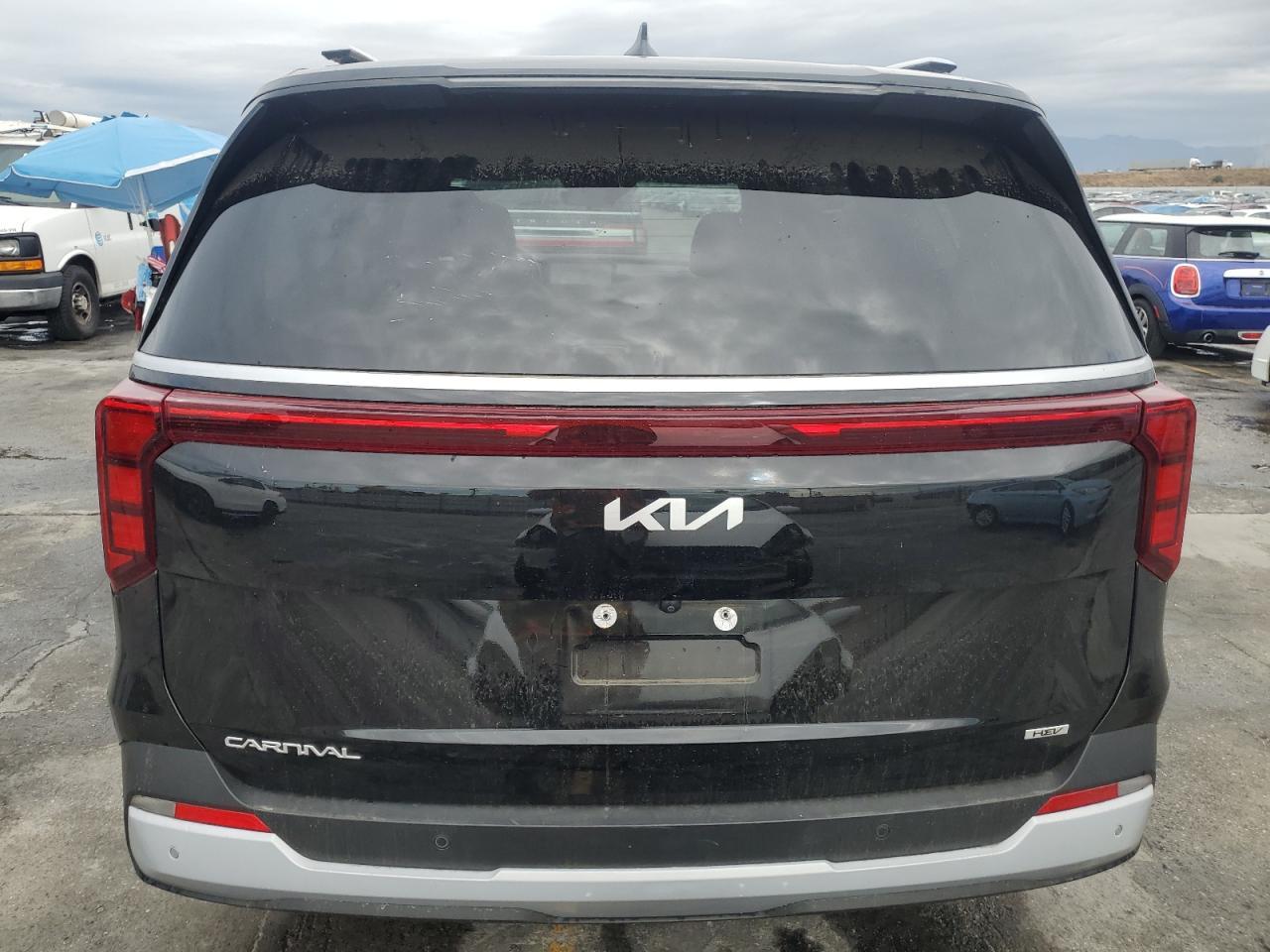 2025 Kia Carnival Ex - Фото 6