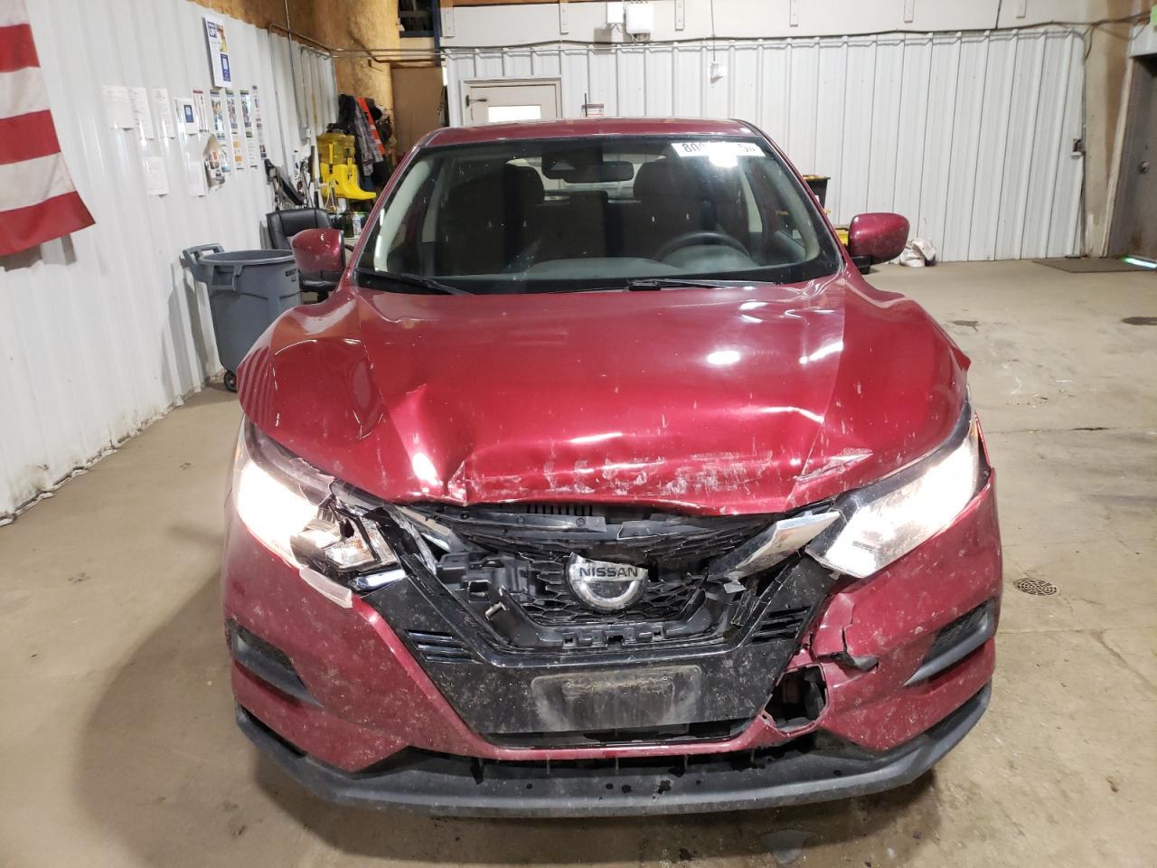 2022 Nissan Rogue Sport S - Image 5
