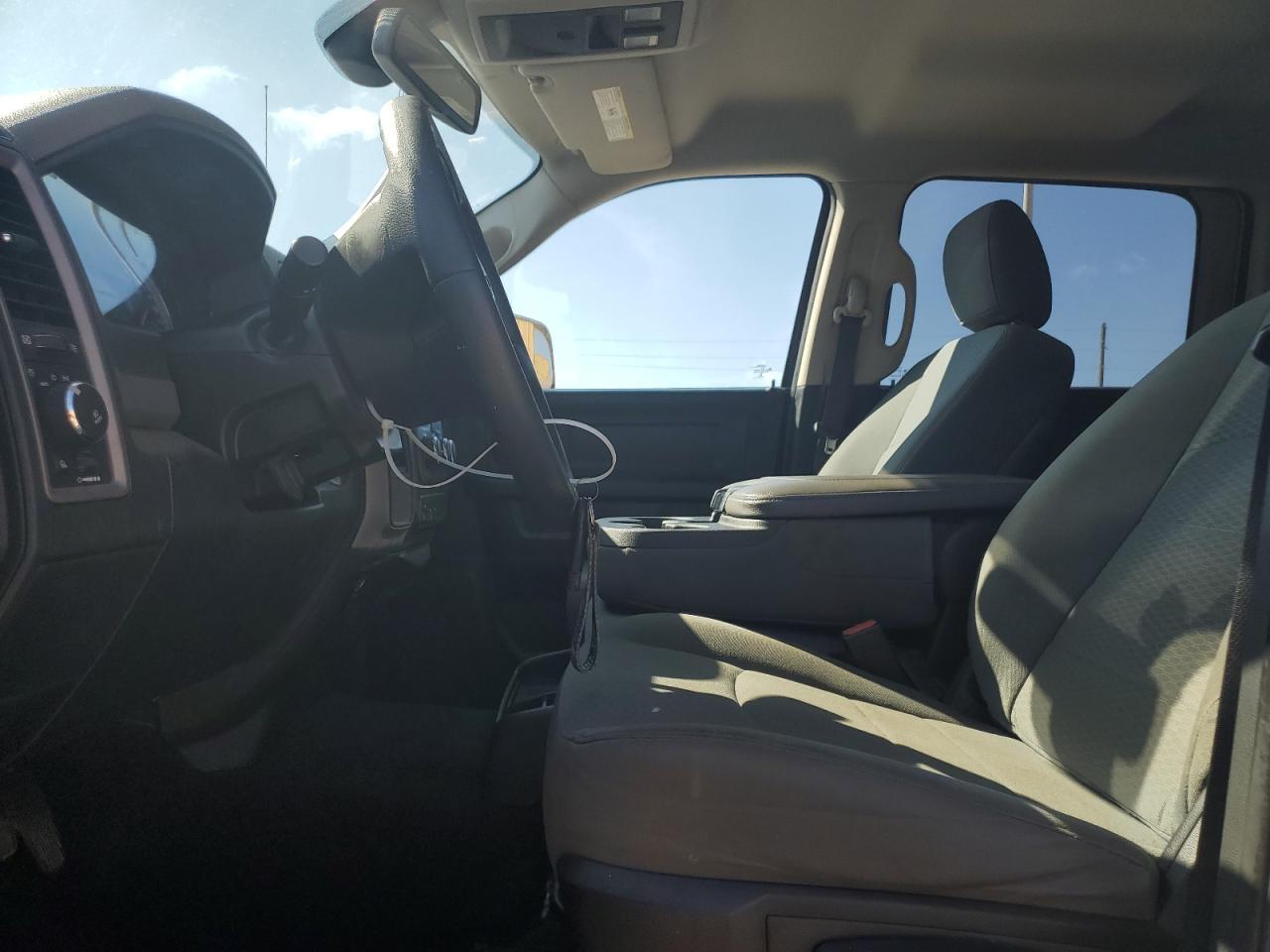 2014 Ram 1500 St - Фото 7