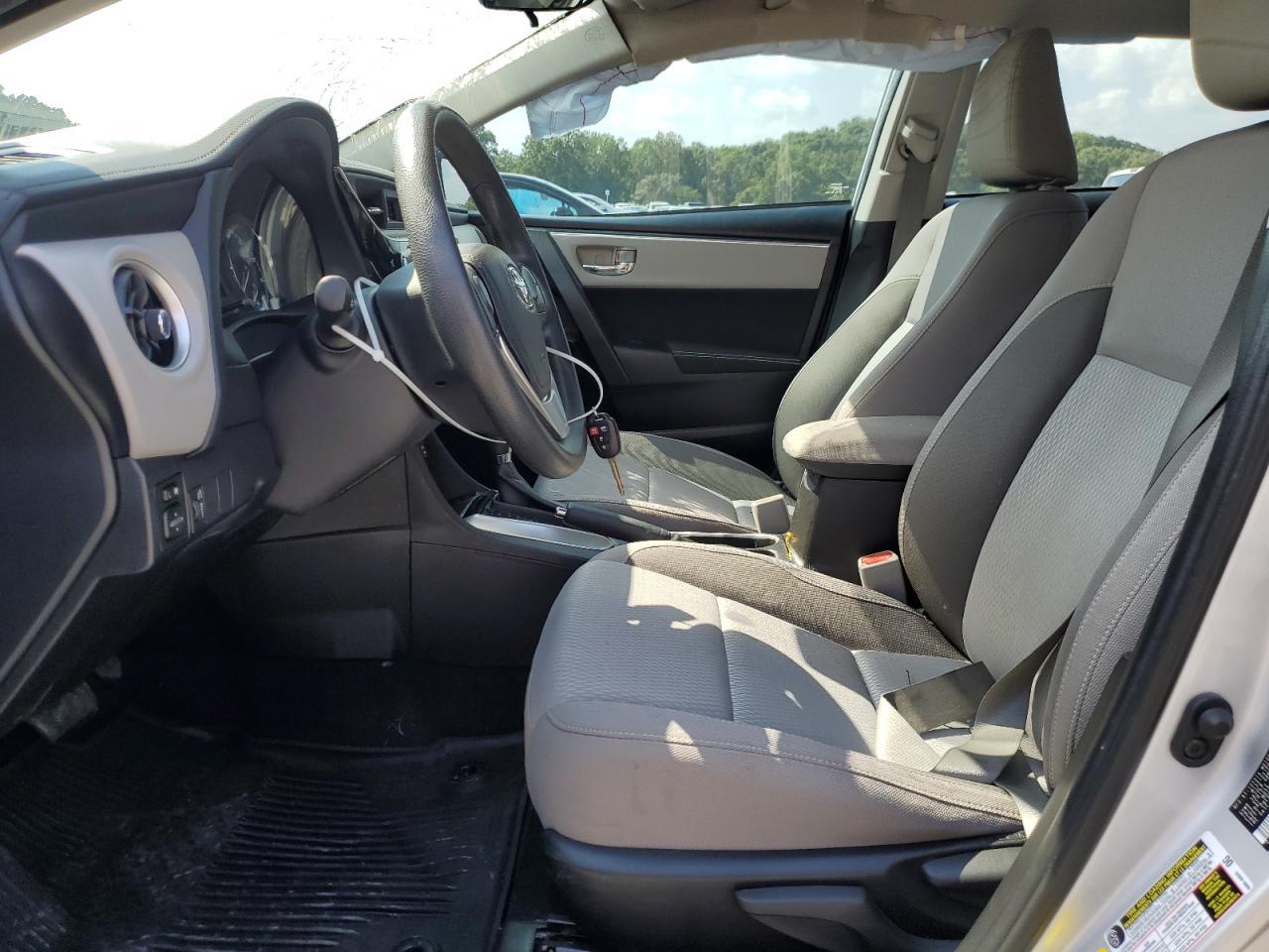 2019 Toyota Corolla L - Фото 7