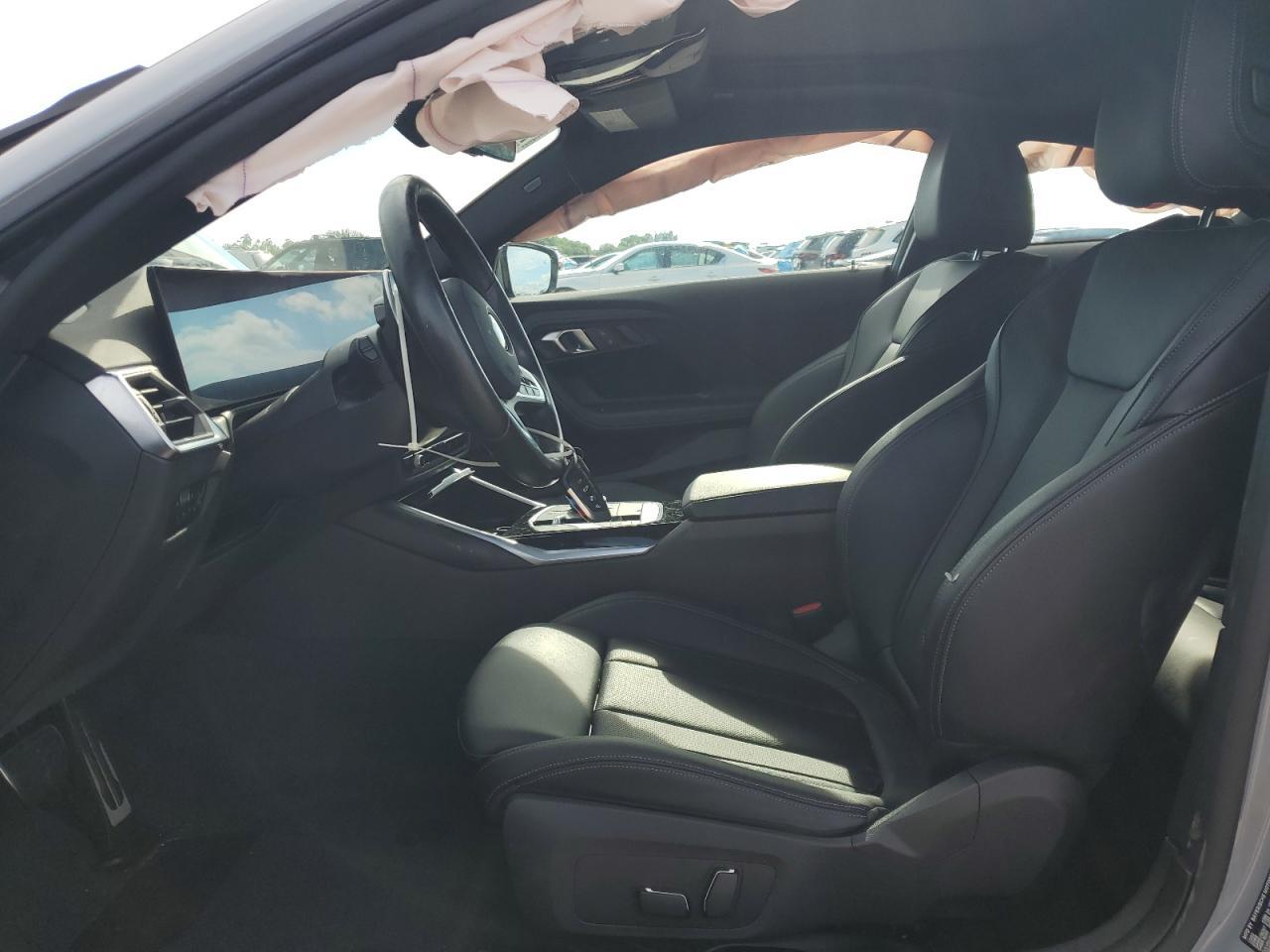 2024 BMW 230I - Фото 7