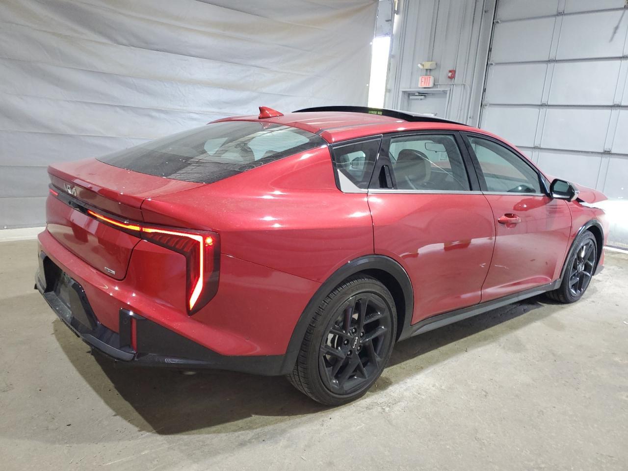 2025 Kia K4 Gt-Line Turbo - Image 3