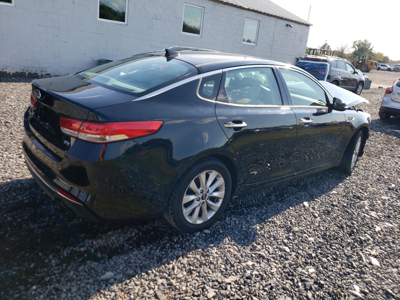 2018 Kia Optima Ex - Фото 3