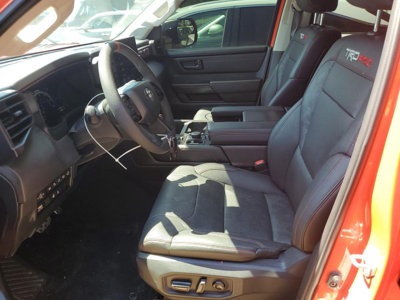 2023 Toyota Tundra Crewmax Limited - Фото 7