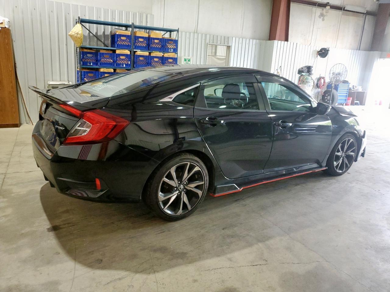 2019 Honda Civic Sport - Фото 3