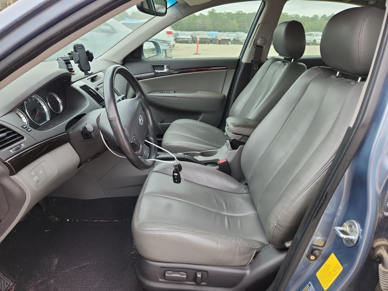 2009 Hyundai Sonata - Фото 7